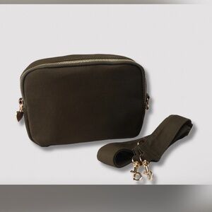NEW* Crossbody Bag Gold Accents Olive Green Canvas 612 Marissa Leigh adjustable